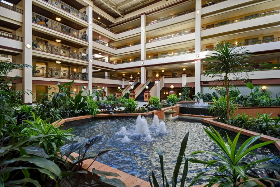 Embassy Suites by Hilton Lexington/UK Coldstream hotel detail image 6