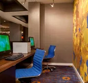 Courtyard by Marriott Bloomington hotel detail image 4