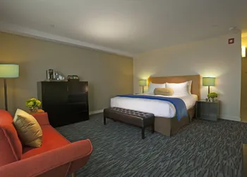 Cova Hotel hotel thumbnail 8