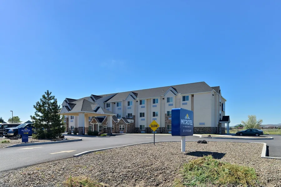 Microtel Inn & Suites by Wyndham Klamath Falls hotel detail image 2