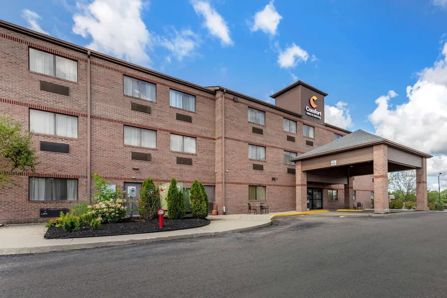 Comfort Inn & Suites Streetsboro - Kent hotel detail image 2