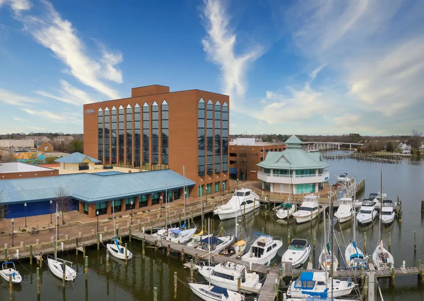 The Landing at Hampton Marina, Tapestry Collection by Hilton hotel detail image 2