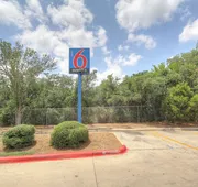 Motel 6 San Antonio, TX - Fiesta hotel detail image 3