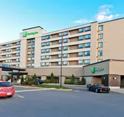Holiday Inn Laval Montréal by IHG hotel detail image 3