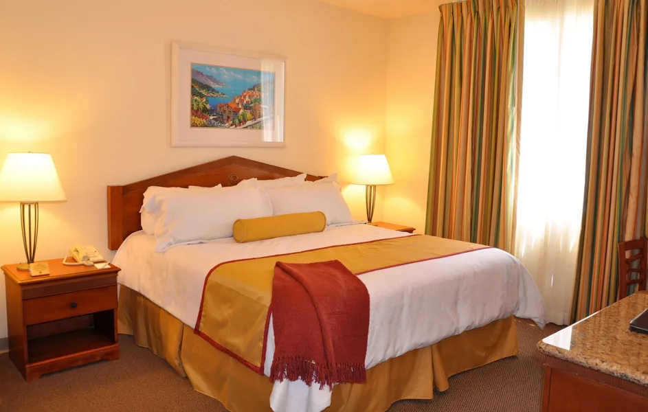 Club De Soleil All-Suite Resort hotel detail image 6