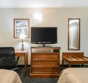 Quality Inn Bainbridge hotel detail image 7