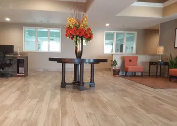 Best Western Plus Airport Inn & Suites hotel thumbnail 3