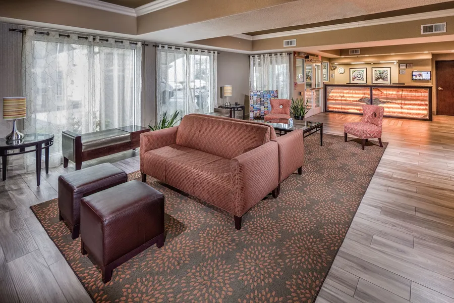 Best Western Plus Airport Inn And Suites hotel detail image 6