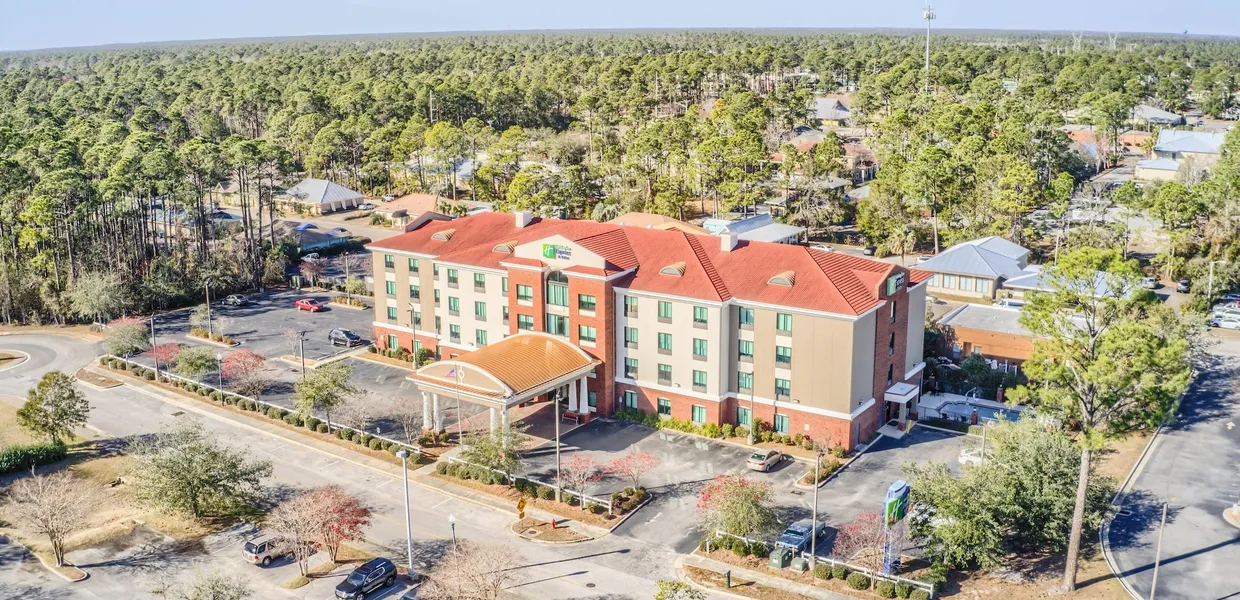 Holiday Inn Express & Suites Gulf Shores by IHG hotel detail image 6