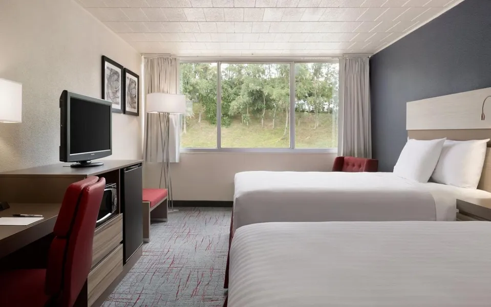 Ramada Uniontown hotel detail image 6