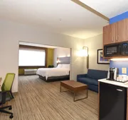 Holiday Inn Express Hotel & Suites Southern Pines by IHG hotel detail image 5