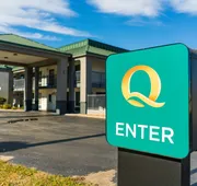Quality Inn & Suites Monticello hotel detail image 3