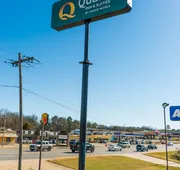 Quality Inn & Suites Monticello hotel detail image 4