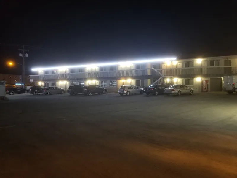 Canadas Best Value Desert Inn & Suites Cache Creek hotel detail image 2