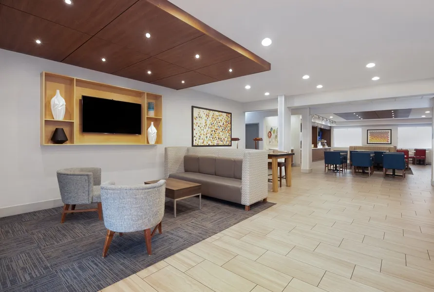 Holiday Inn Express & Suites Acworth - Kennesaw Northwest by IHG hotel detail image 6