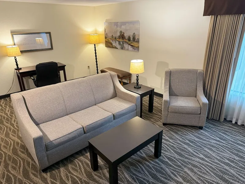 Best Western Plus Valdosta Hotel & Suites hotel detail image 6