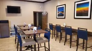 City Express by Marriott Tempe hotel thumbnail 6