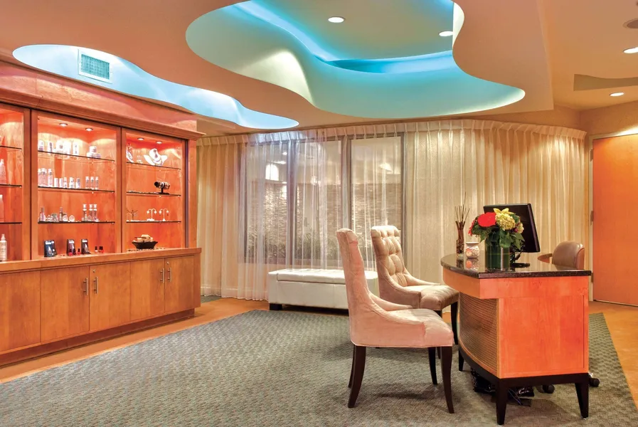 Viana Hotel and Spa, Trademark Collection by Wyndham hotel detail image 6