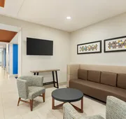 Holiday Inn Express Hotel & Suites Fort Myers East - The Forum by IHG hotel detail image 3