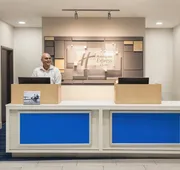 Holiday Inn Express Hotel & Suites Fort Myers East - The Forum by IHG hotel detail image 5