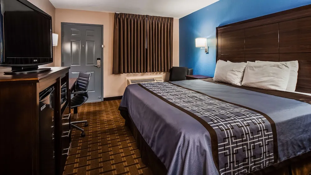 SureStay Hotel by Best Western Terrell hotel detail image 6
