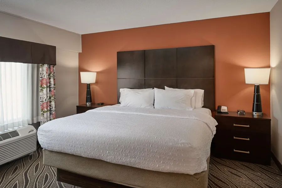 Hampton Inn Evansville/Airport hotel detail image 6