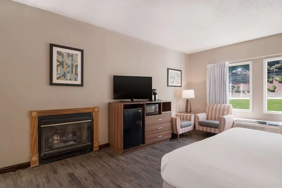 SureStay Hotel by Best Western Helen Downtown hotel detail image 6