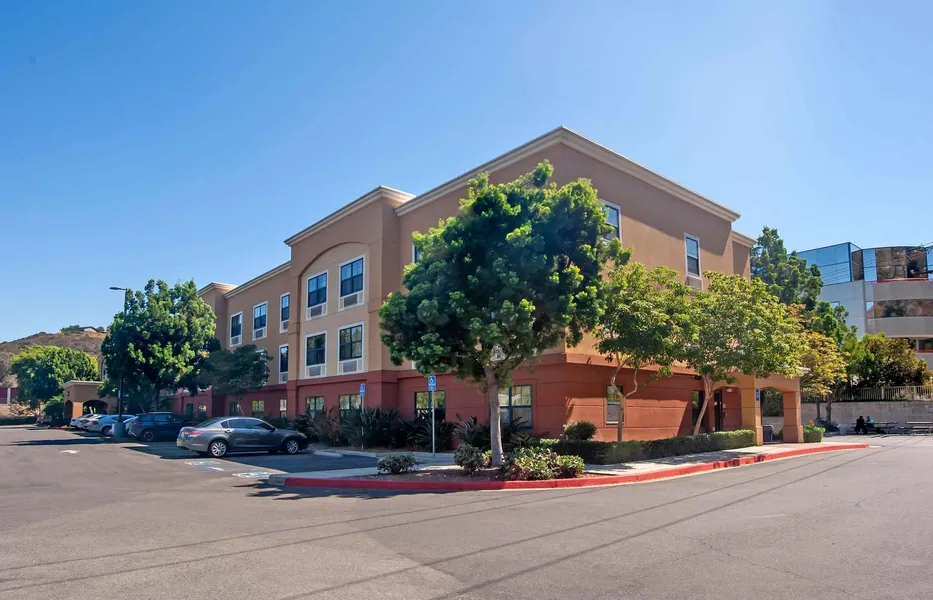 Extended Stay America Suites San Diego Mission Valley Stadium hotel detail image 2