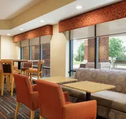 Hampton Inn West Des Moines Lake Drive hotel detail image 5
