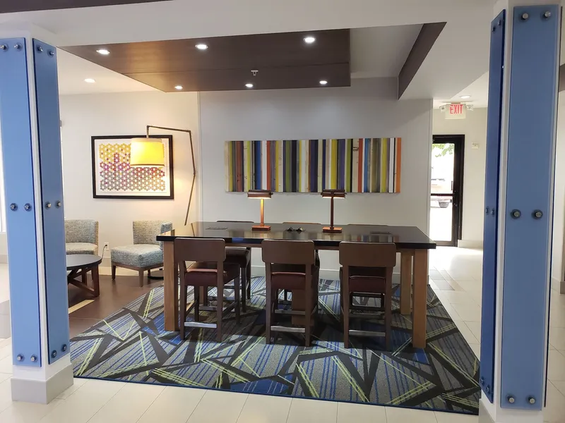 Holiday Inn Express Arlington by IHG hotel detail image 2