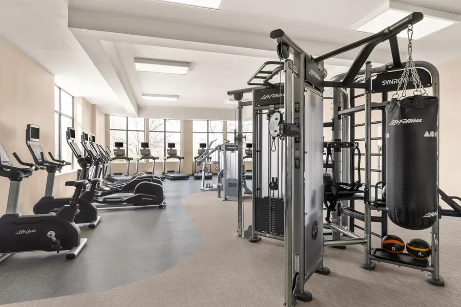 Courtyard by Marriott Republic Aprt Long Island/Farmingdale hotel detail image 2