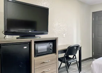Best Value Inn hotel thumbnail 5