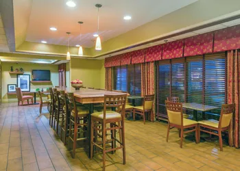Hampton Inn Marion hotel thumbnail 6