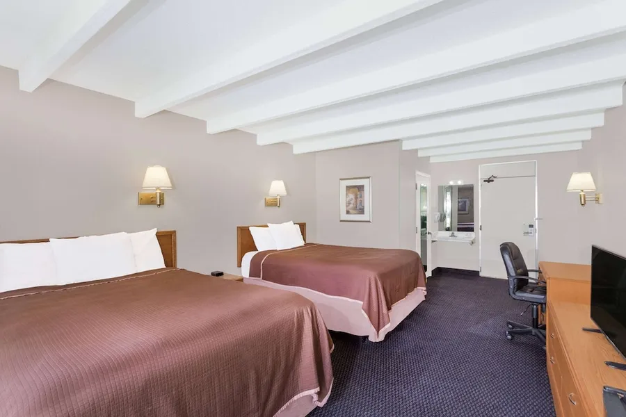 Howard Johnson by Wyndham Vero Beach / Downtown hotel detail image 6