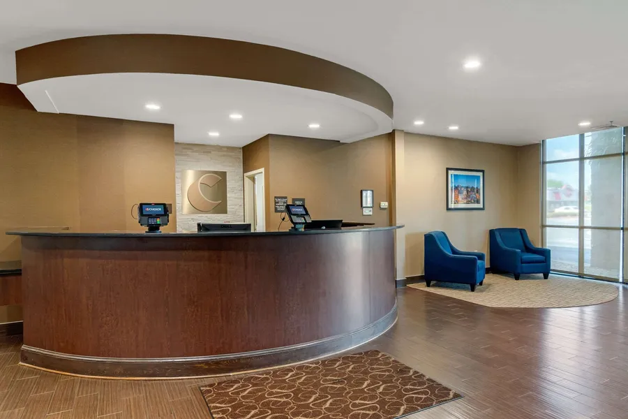Comfort Suites Byron Warner Robins hotel detail image 2