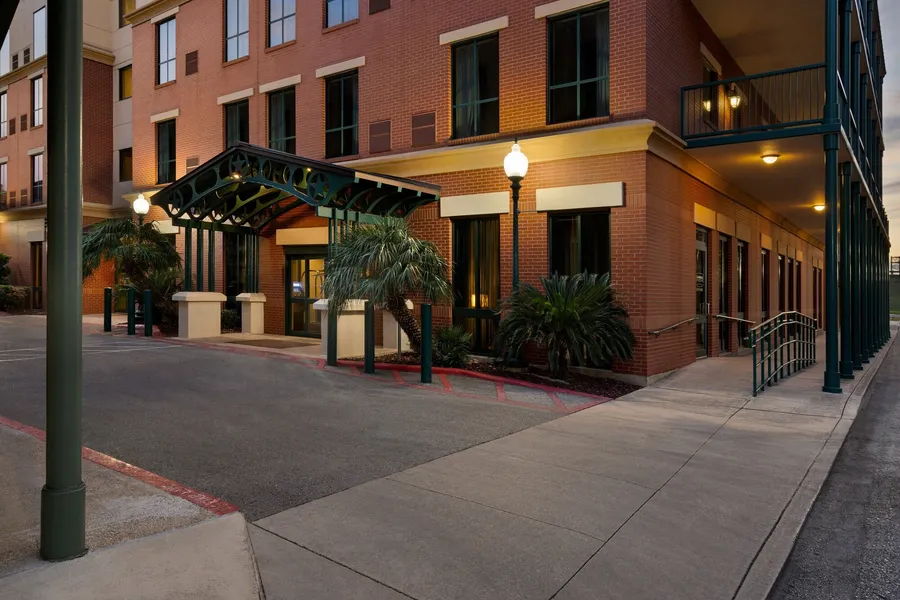 Staybridge Suites San Antonio Downtown Conv Ctr by IHG hotel detail image 2