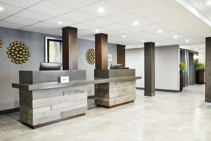 Four Points by Sheraton Chicago Westchester/Oak Brook hotel detail image 2