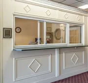 Econo Lodge Reading Airport hotel detail image 7