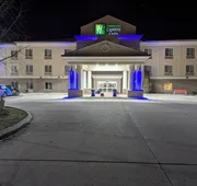 Holiday Inn Express Hotel & Suites Northwood by IHG hotel detail image 5