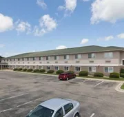 Quality Inn & Suites hotel detail image 4