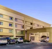 La Quinta Inn & Suites by Wyndham Las Cruces Organ Mountain hotel detail image 3