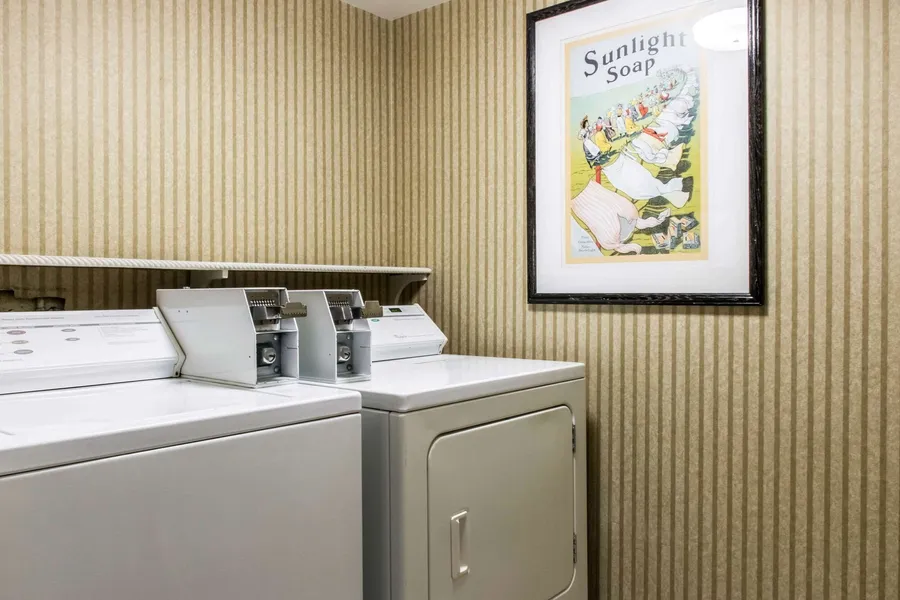 Comfort Inn Lancaster County North hotel detail image 6