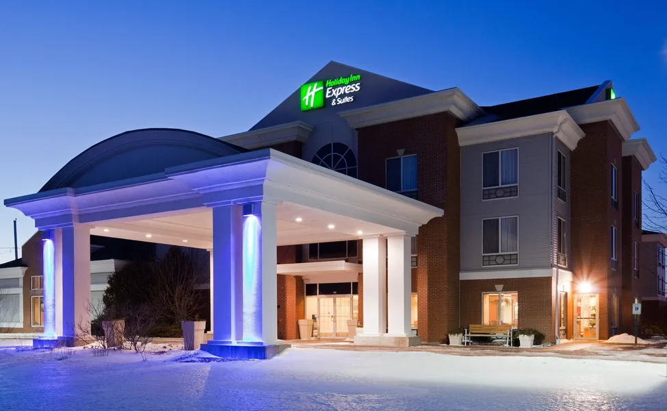 Holiday Inn Express & Suites Superior by IHG hotel detail image 2