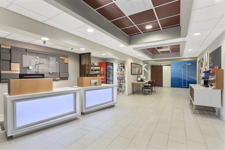 Holiday Inn Express & Suites Byron by IHG hotel detail image 6