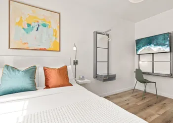 The Varden Hotel hotel thumbnail 7