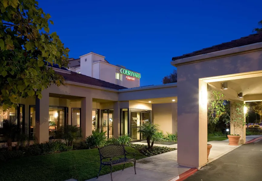 Courtyard by Marriott Costa Mesa South Coast Metro hotel detail image 2