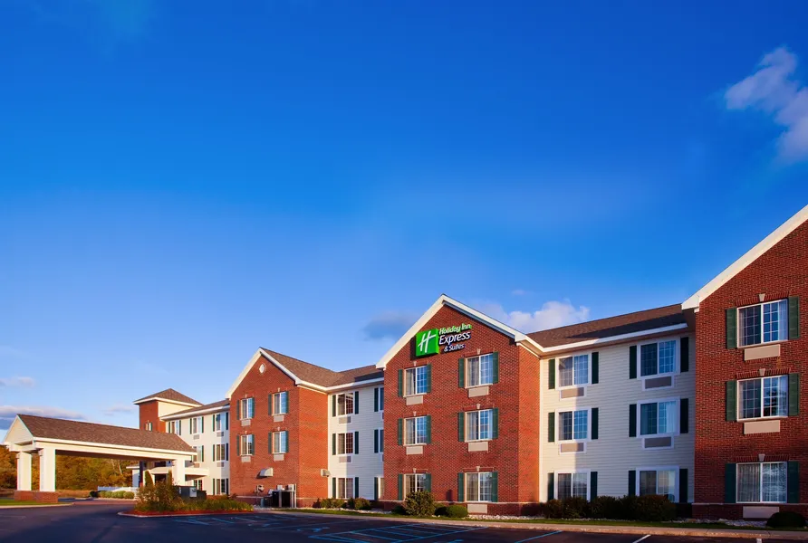 Holiday Inn Express Hotel & Suites Acme-Traverse City by IHG hotel detail image 2