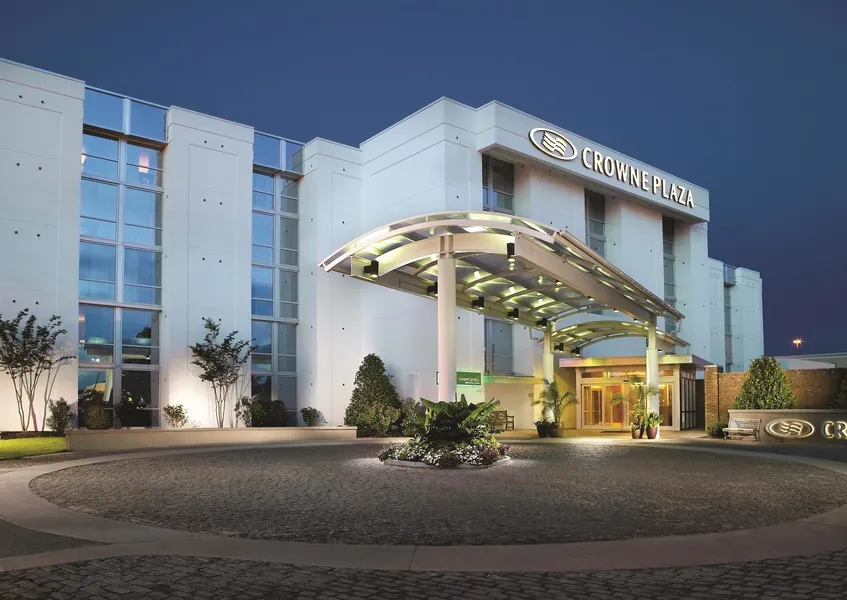 Crowne Plaza Charleston Airport - Conv Ctr by IHG hotel detail image 2