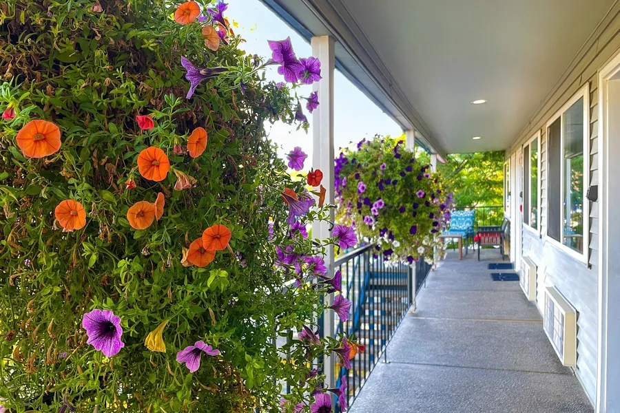 Resort City Inn Coeur d'Alene hotel detail image 2