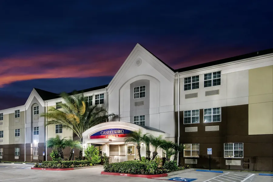 Candlewood Suites Galveston by IHG hotel detail image 6